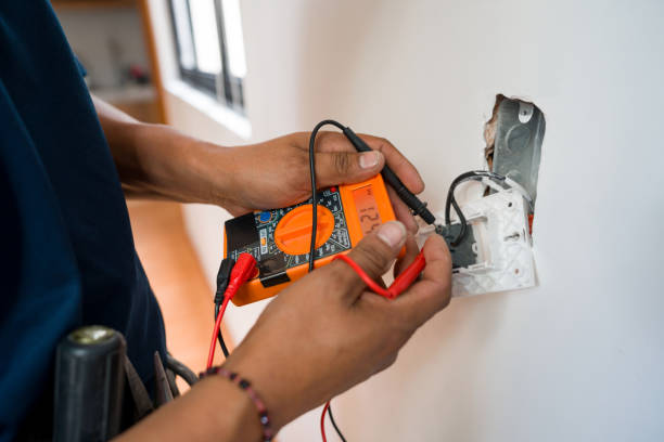Best Circuit Breaker Repair  in Falls City, OR